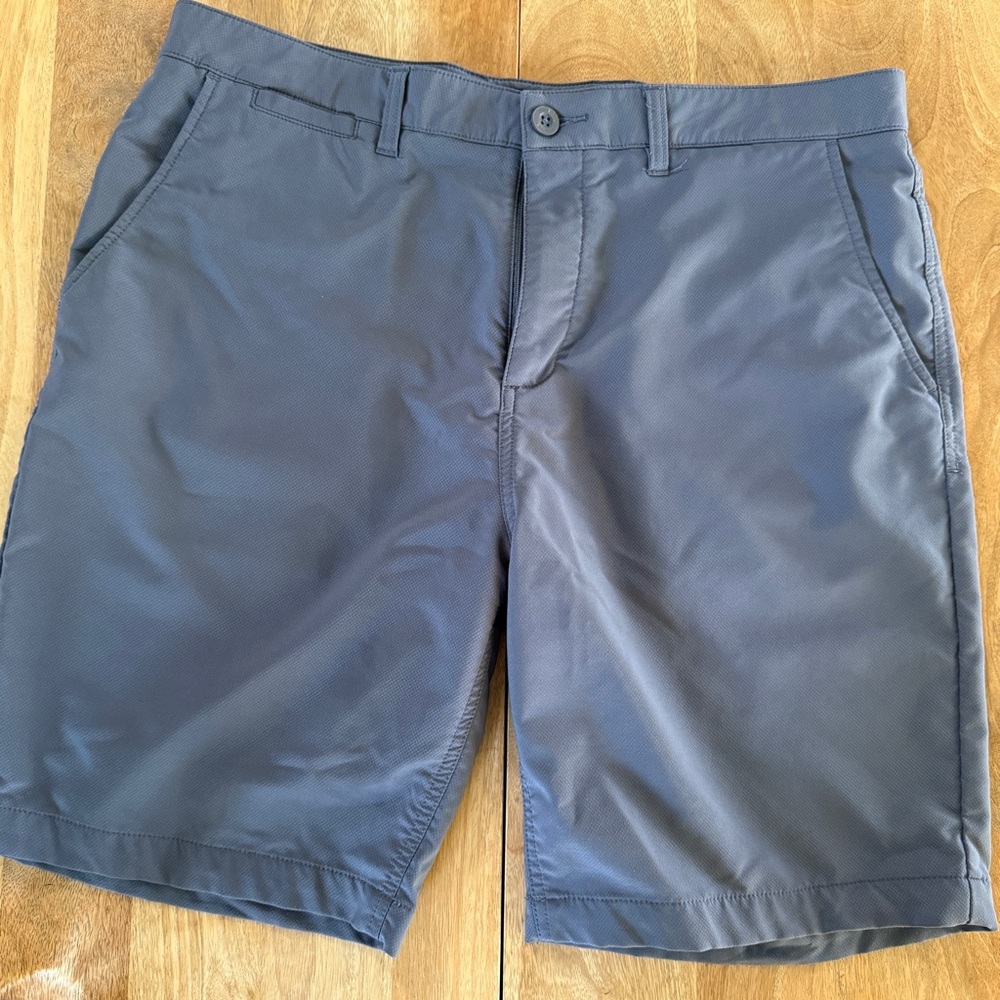 johnnie-O Blue-Gray Flat Front Shorts